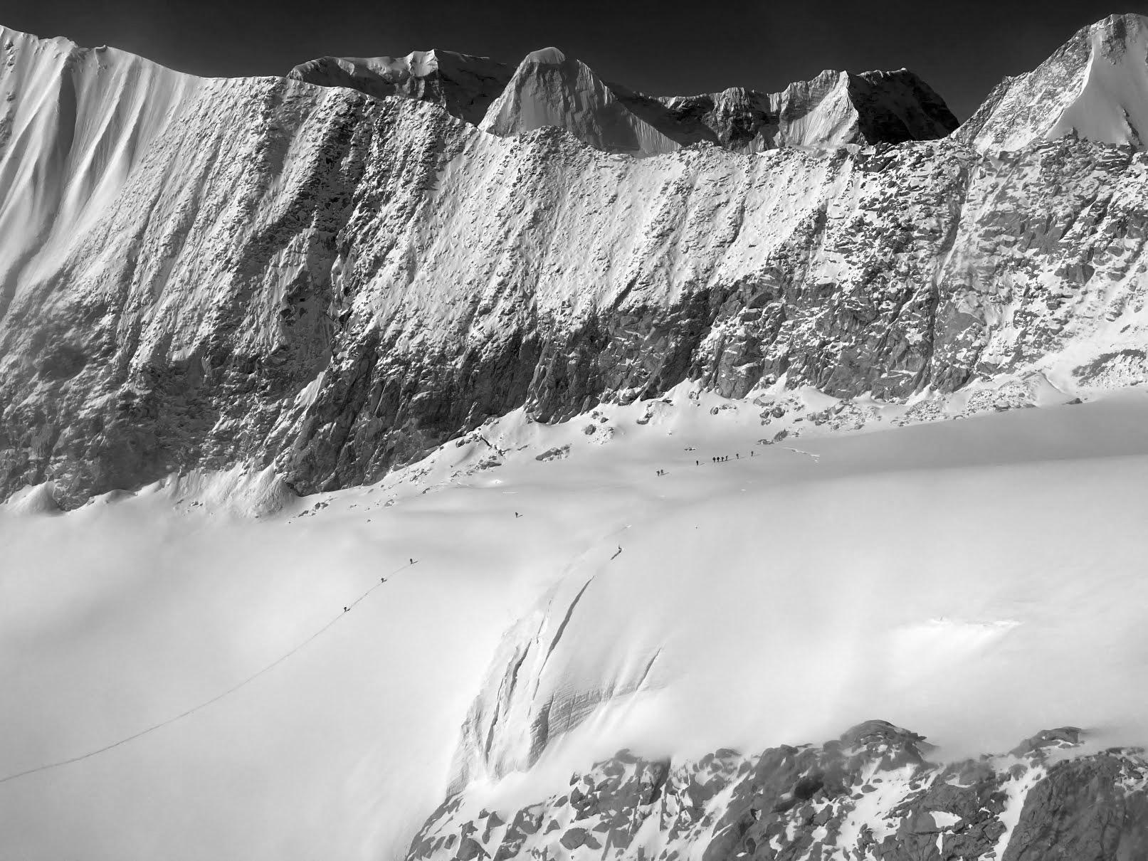 Potwierdzone:Sherpani Col, West Col, Amphu Lapcha & Baruntse