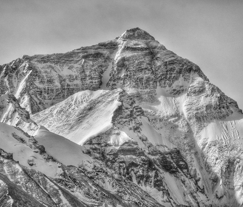 Co się dzieje na Everest, Cho Ouy, Elbrusie…